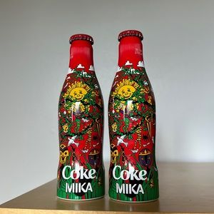 Coca Cola x Mika: The Happiness Bottle - Limited Edition (2010)